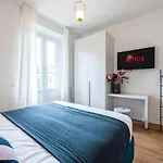 S.M.N-Centro Bf48 Luxury Living With Balcony