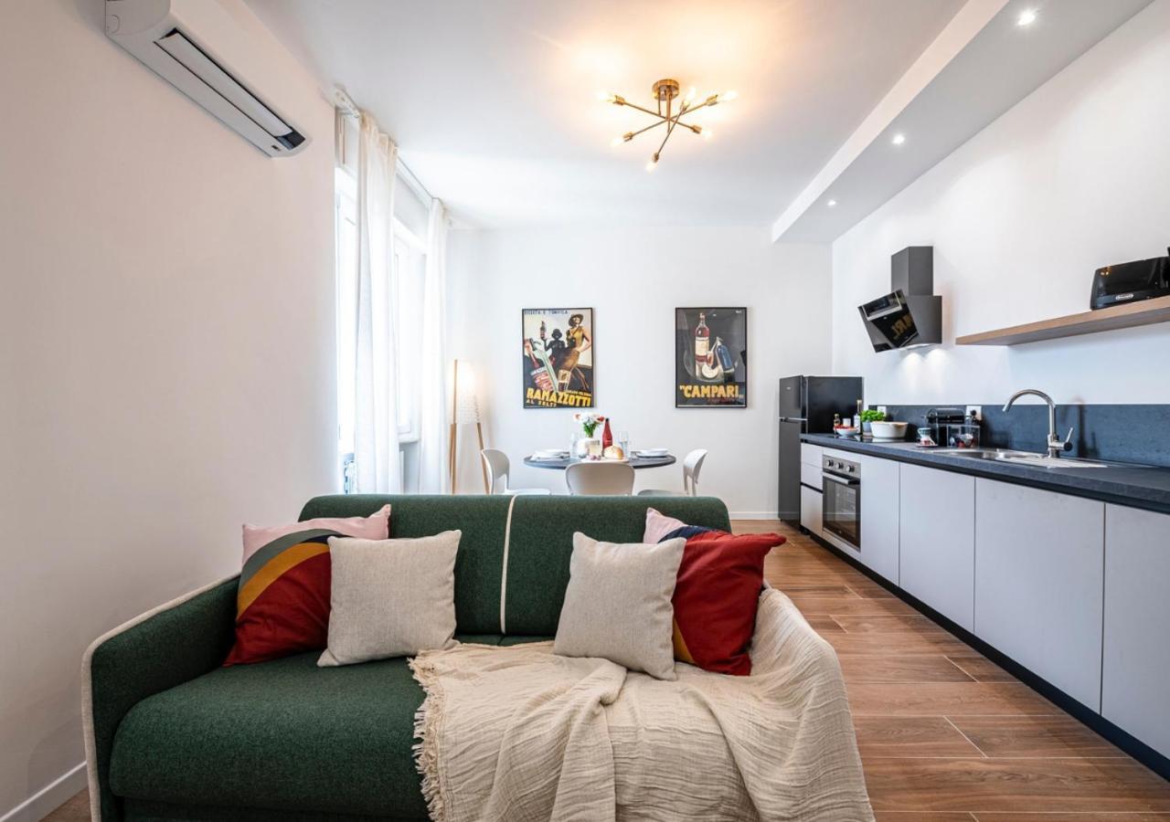 S.m.n-centro Bf48 Luxury Living With Balcony