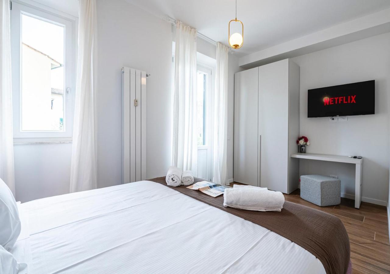 S.m.n-centro Bf48 Luxury Living With Balcony *