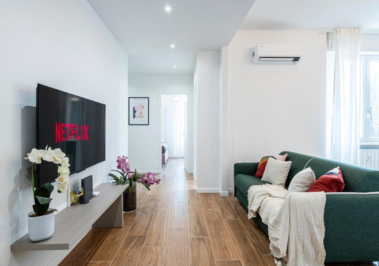 S.m.n-centro Bf48 Luxury Living With Balcony *